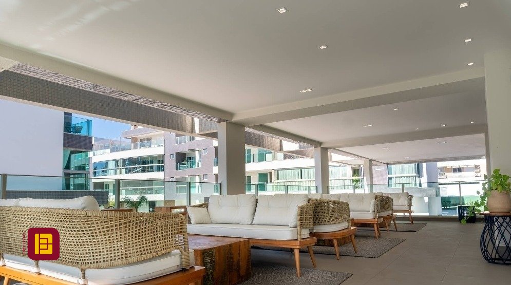 Cobertura com 191m², 4 quartos (sendo 2 suítes), 2 garagens, no bairro Campeche em Florianópolis