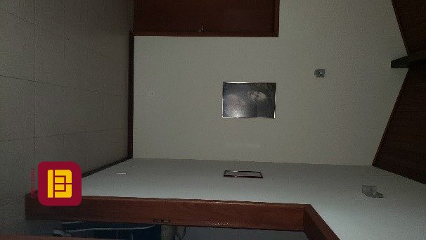 Casa com 243m², 5 quartos (sendo 1 suíte), 2 garagens, no bairro Córrego Grande em Florianópolis