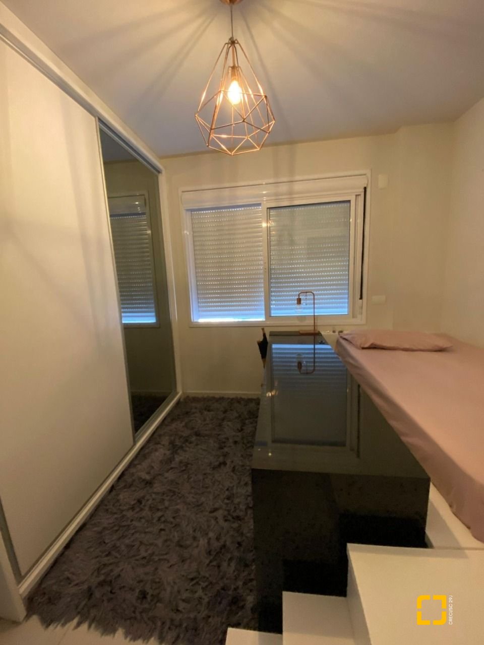 Apartamento com 67m², 3 quartos (sendo 1 suíte), 1 garagem, no bairro Centro em Florianópolis