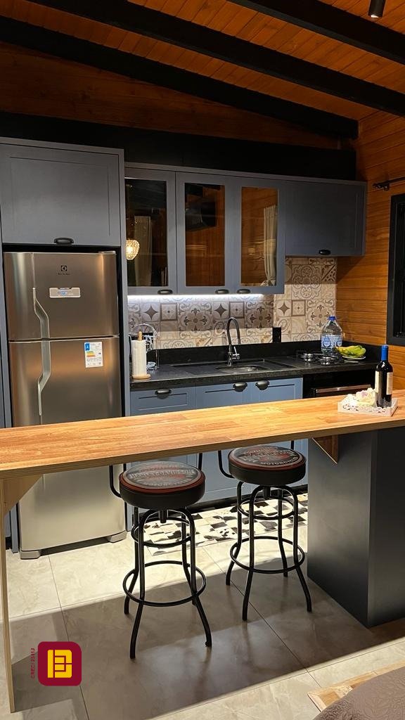 Sítio com 130m², 3 quartos (sendo 3 suítes), 3 garagens, no bairro Centro em Urubici