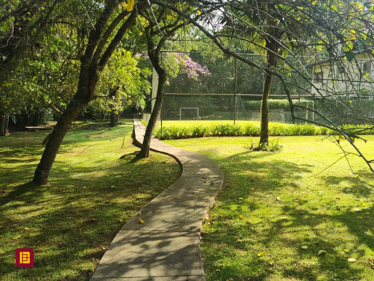 Terreno com 1312m², no bairro Córrego Grande em Florianópolis