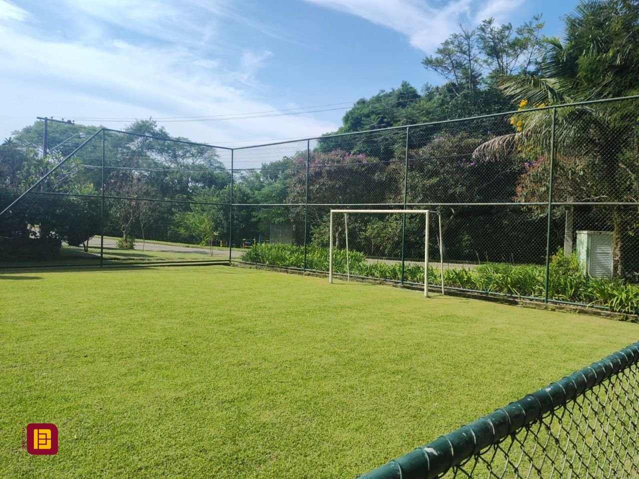 Terreno com 1312m², no bairro Córrego Grande em Florianópolis