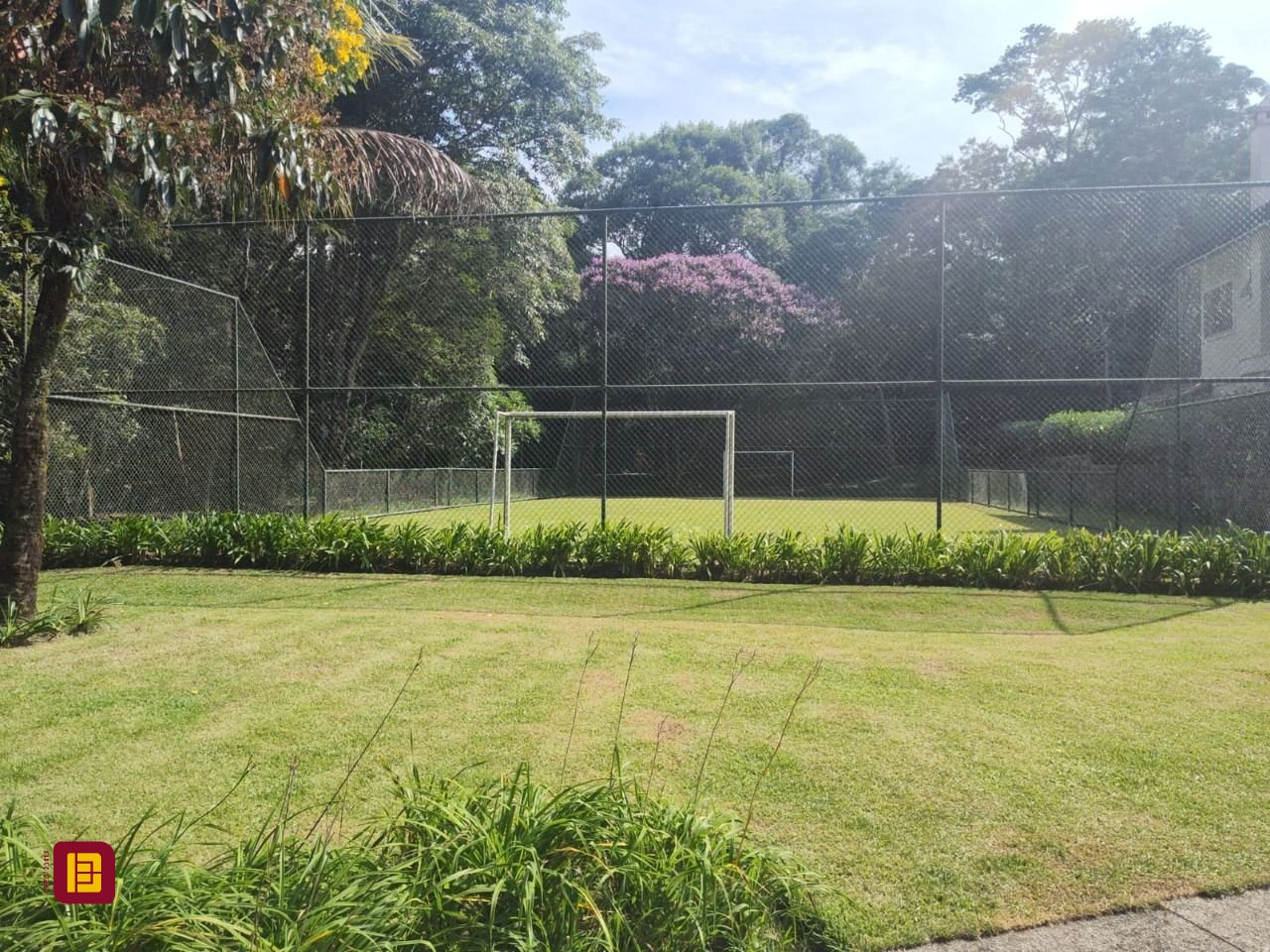 Terreno com 1312m², no bairro Córrego Grande em Florianópolis