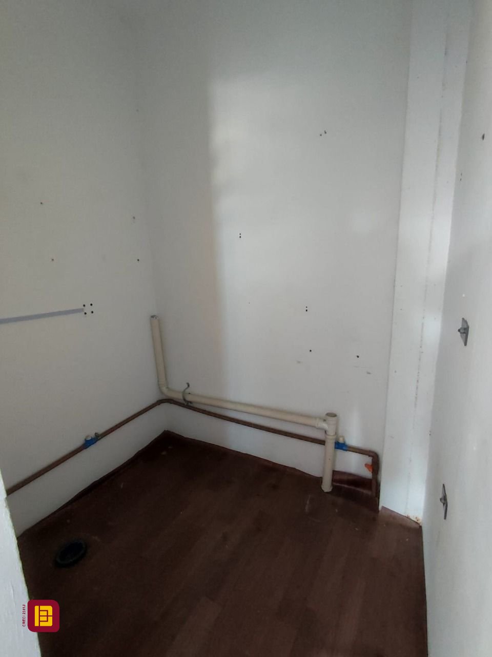 Galpão com 745m², 10 garagens, no bairro Bela Vista em Palhoça