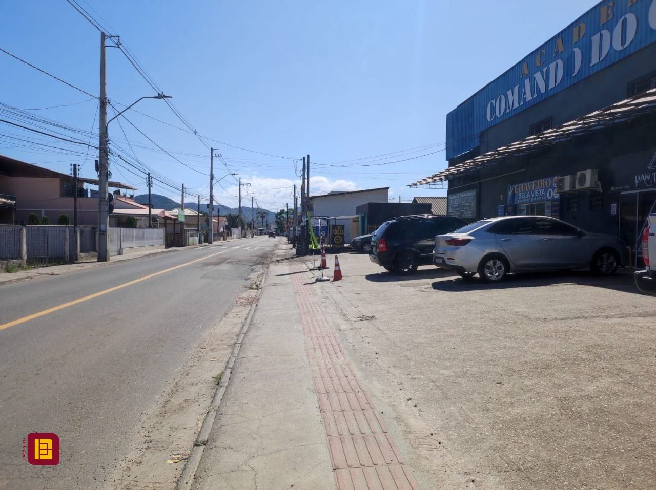 Galpão com 745m², 10 garagens, no bairro Bela Vista em Palhoça