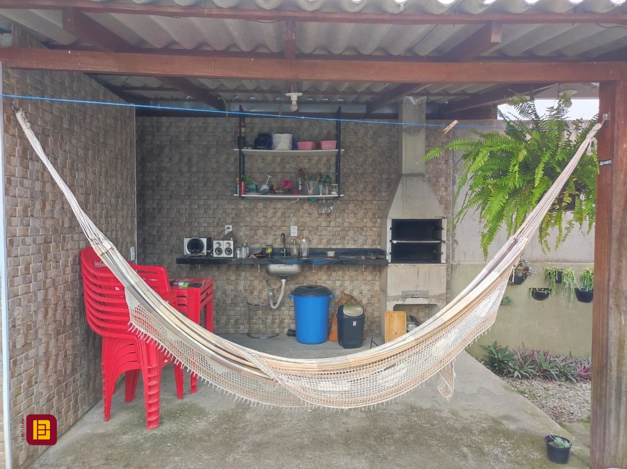 Casa com 100m², 3 quartos, 2 garagens, no bairro Areias em São José