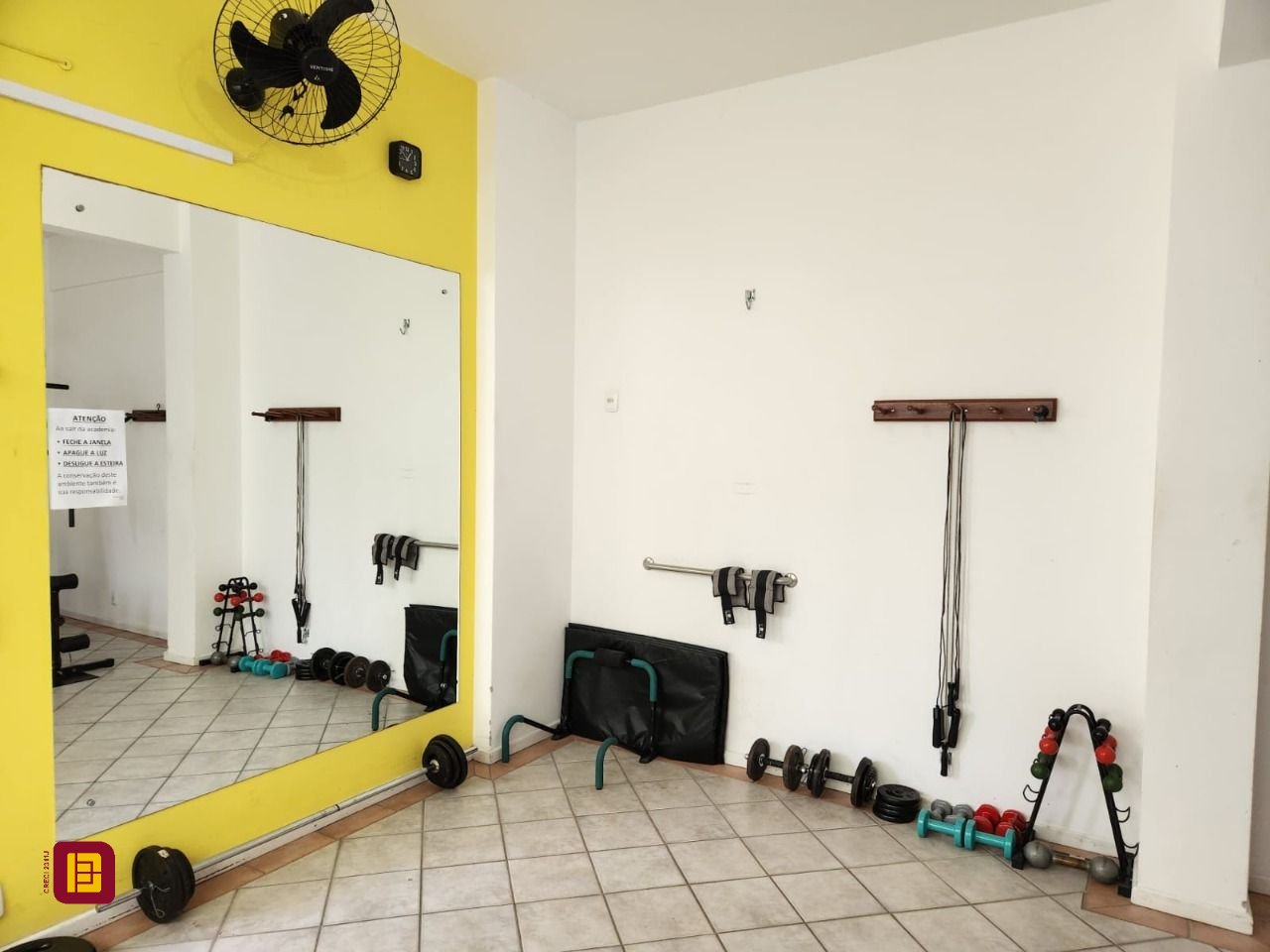 Apartamento com 66m², 3 quartos (sendo 1 suíte), 2 garagens, no bairro Centro em Florianópolis