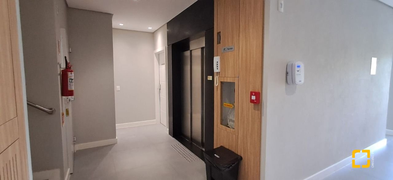 Apartamento com 91m², 4 quartos (sendo 1 suíte), 2 garagens, no bairro Ingleses em Florianópolis