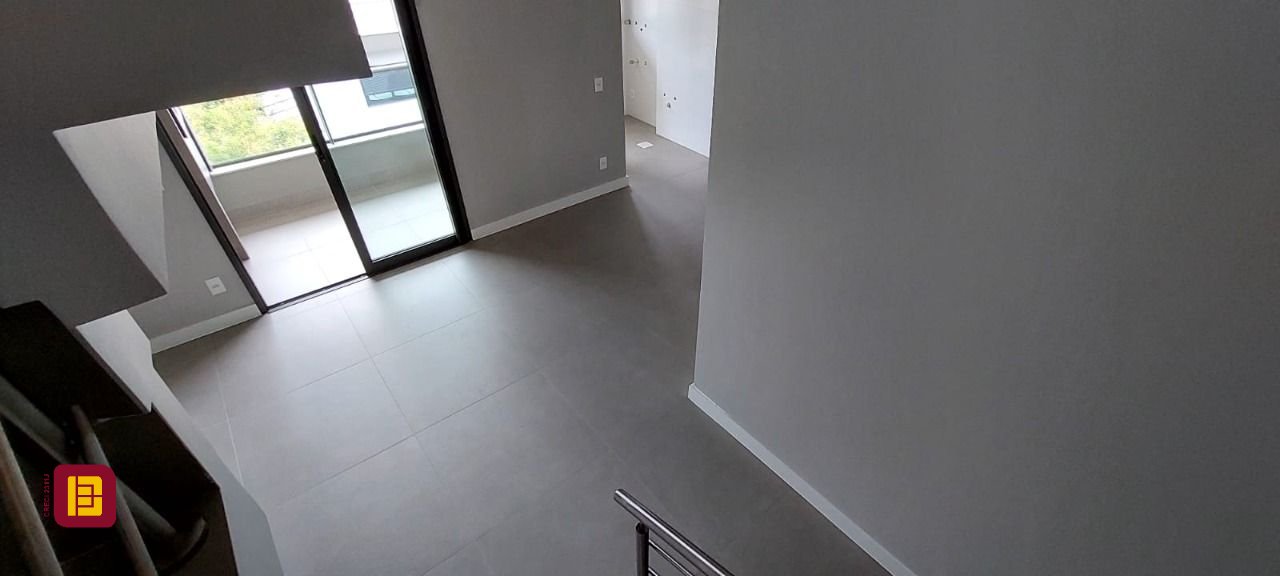 Apartamento com 72m², 3 quartos (sendo 1 suíte), 1 garagem, no bairro Ingleses em Florianópolis