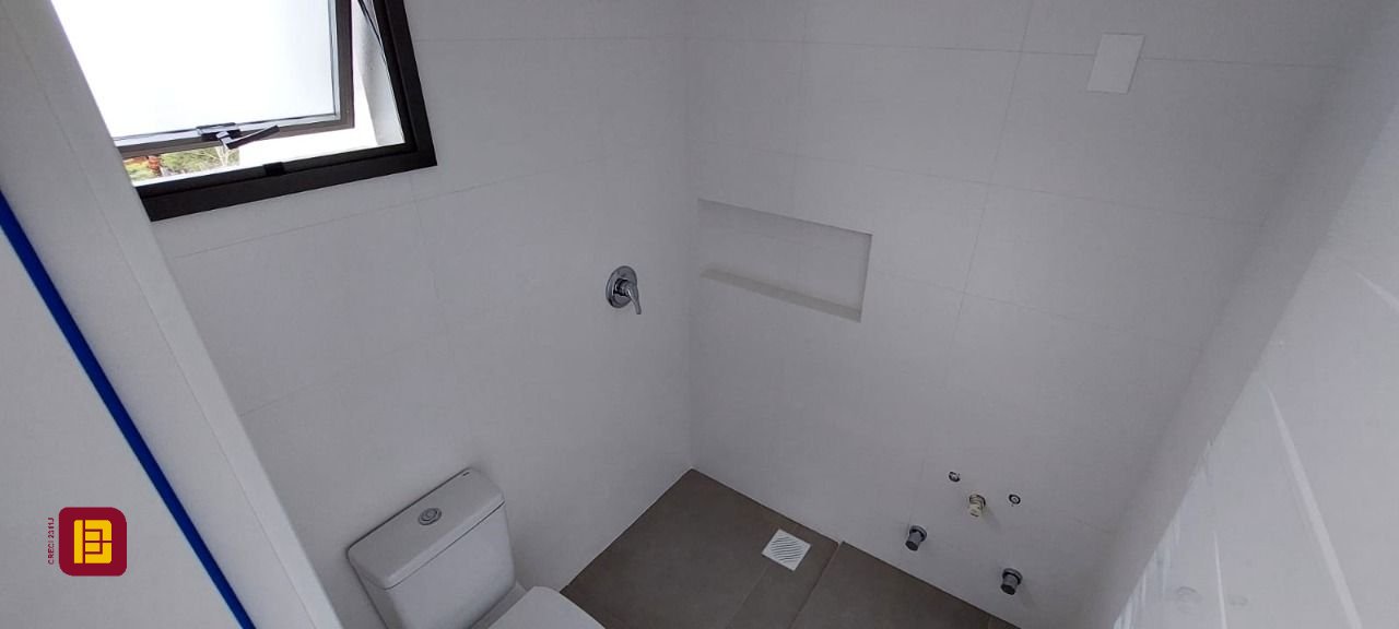 Apartamento com 72m², 3 quartos (sendo 1 suíte), 1 garagem, no bairro Ingleses em Florianópolis