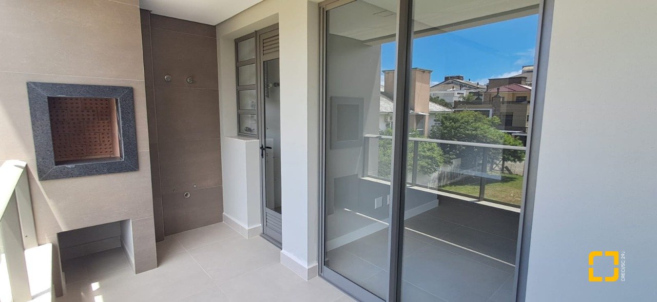 Apartamento com 76m², 4 quartos (sendo 2 suítes), 2 garagens, no bairro Ingleses em Florianópolis