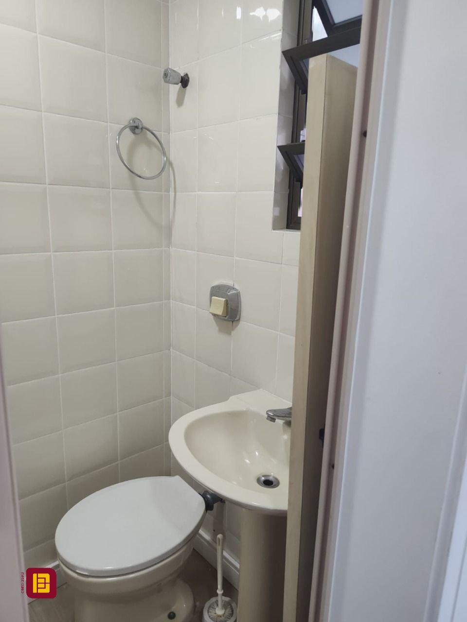 Cobertura com 396m², 3 quartos (sendo 1 suíte), 2 garagens, no bairro Bom Abrigo em Florianópolis