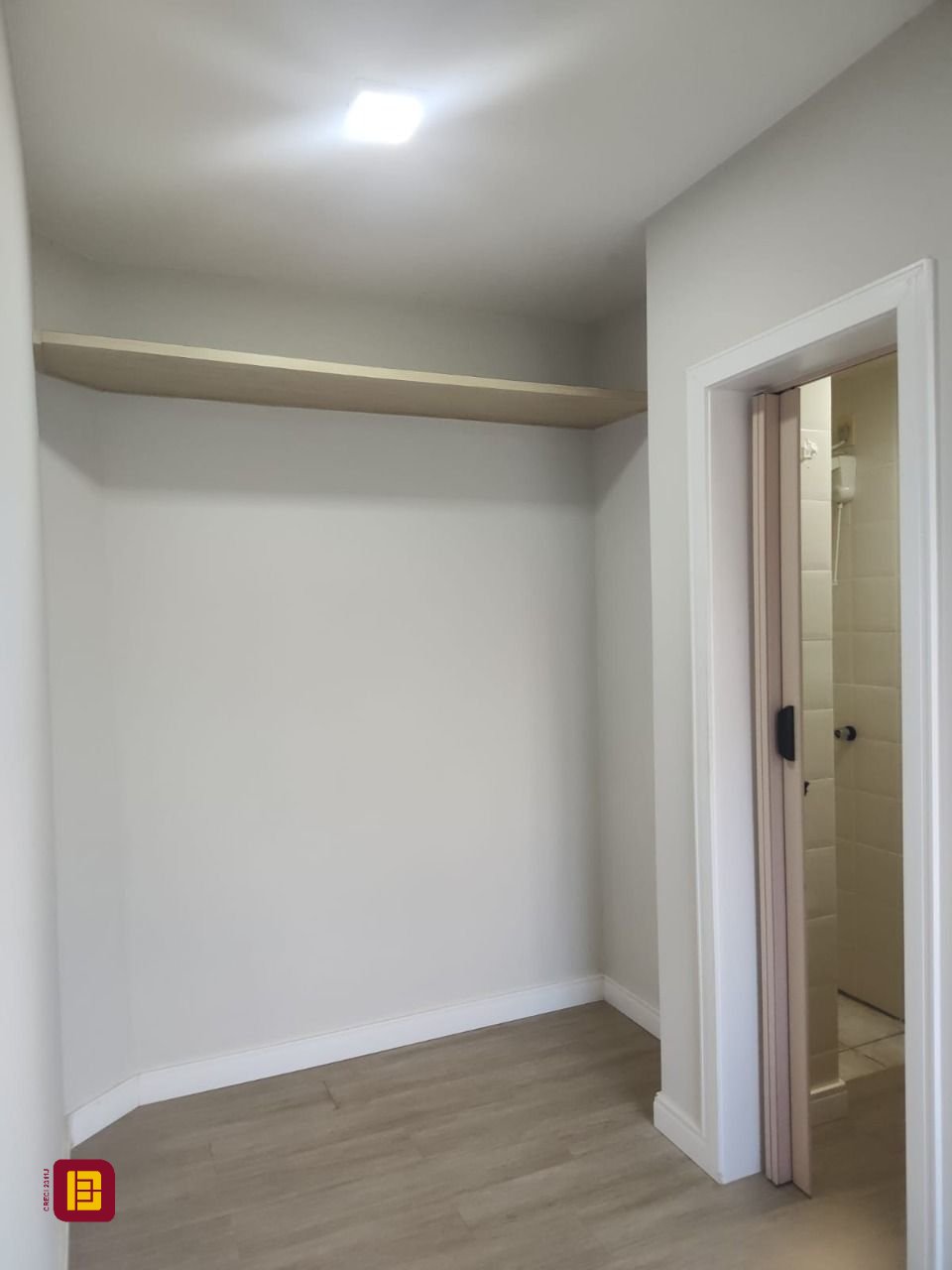 Cobertura com 396m², 3 quartos (sendo 1 suíte), 2 garagens, no bairro Bom Abrigo em Florianópolis