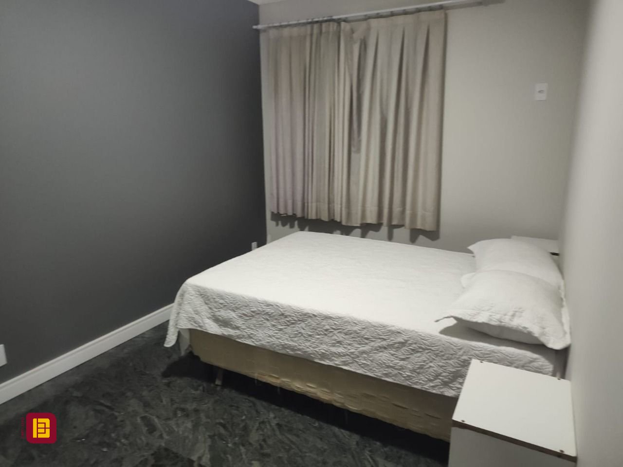 Cobertura com 396m², 3 quartos (sendo 1 suíte), 2 garagens, no bairro Bom Abrigo em Florianópolis