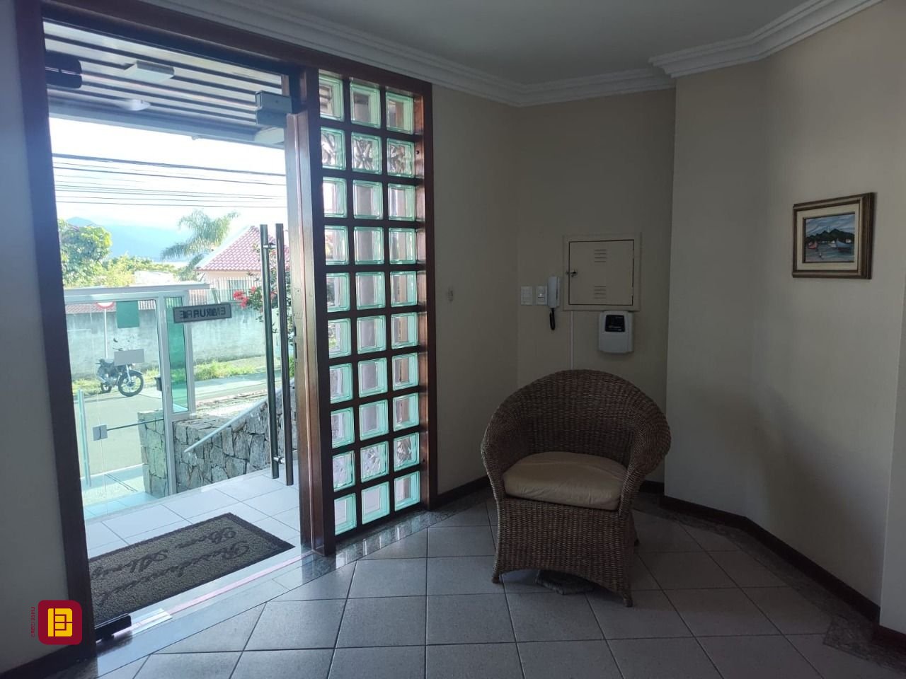 Cobertura com 396m², 3 quartos (sendo 1 suíte), 2 garagens, no bairro Bom Abrigo em Florianópolis