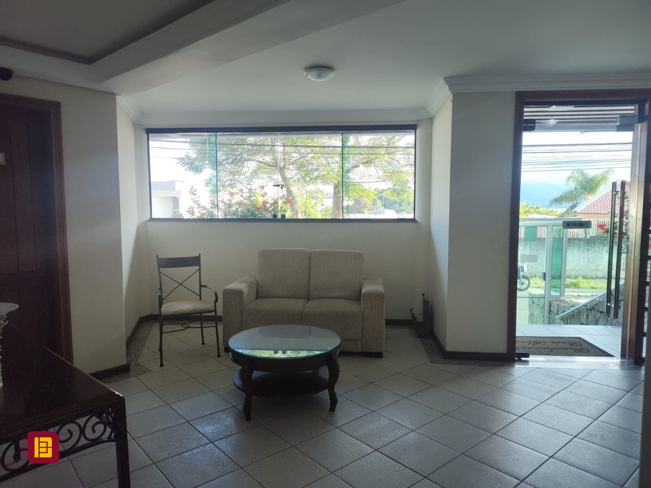 Cobertura com 396m², 3 quartos (sendo 1 suíte), 2 garagens, no bairro Bom Abrigo em Florianópolis