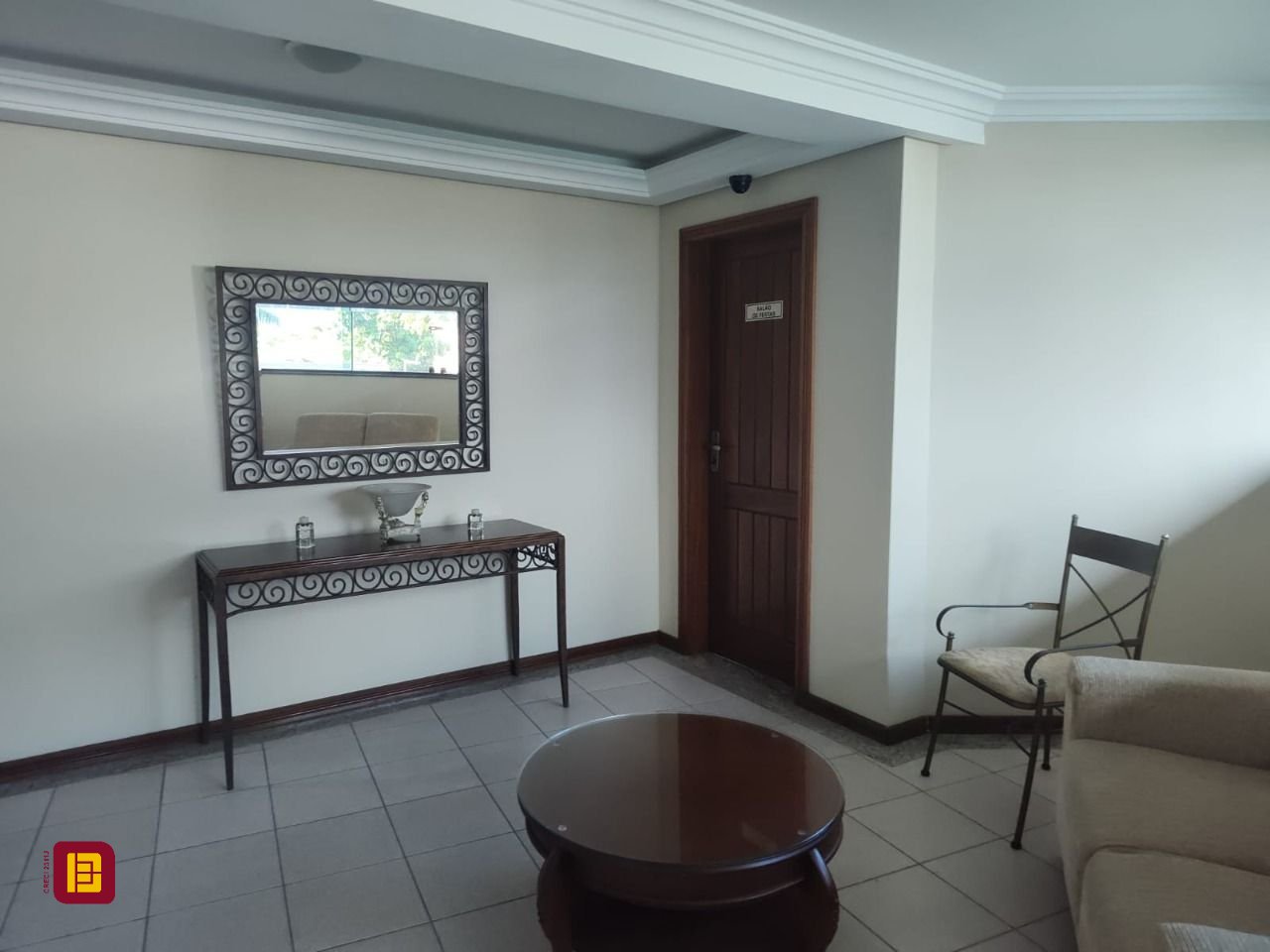 Cobertura com 396m², 3 quartos (sendo 1 suíte), 2 garagens, no bairro Bom Abrigo em Florianópolis