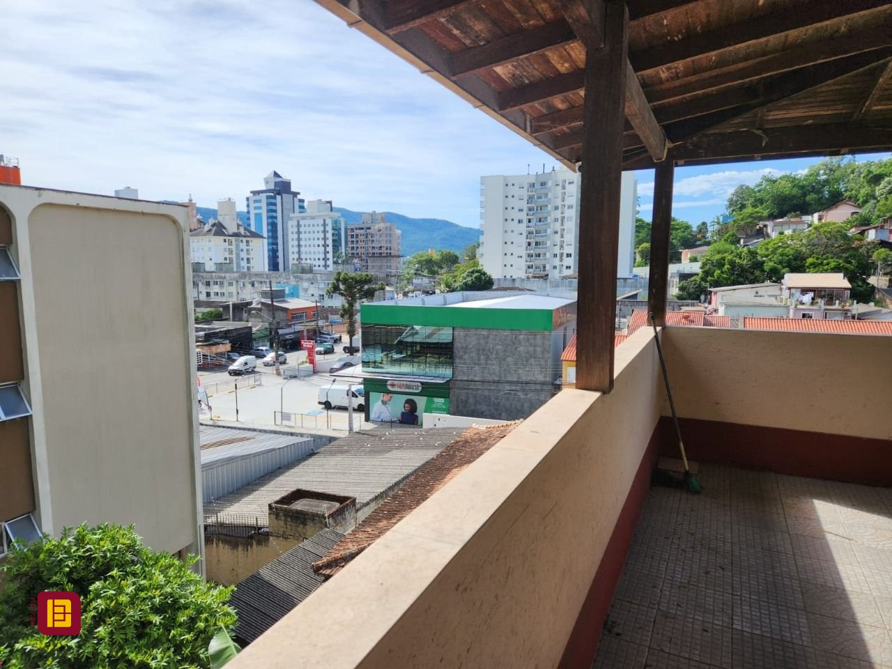 Terreno com 800m², no bairro Agronômica em Florianópolis
