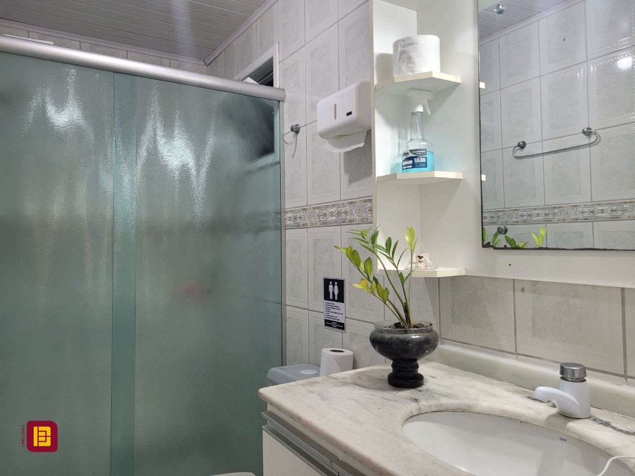 Casa com 160m², 3 quartos, 1 garagem, no bairro Serraria em São José