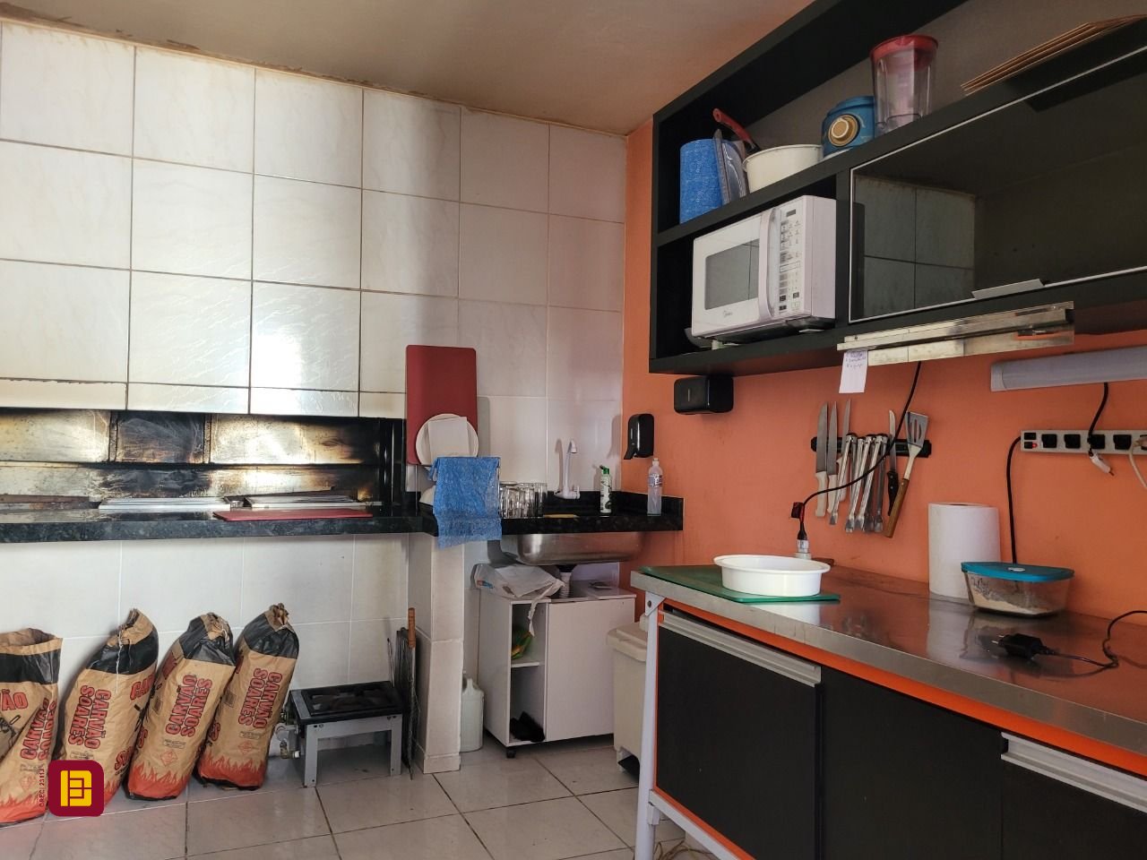 Casa com 160m², 3 quartos, 1 garagem, no bairro Serraria em São José