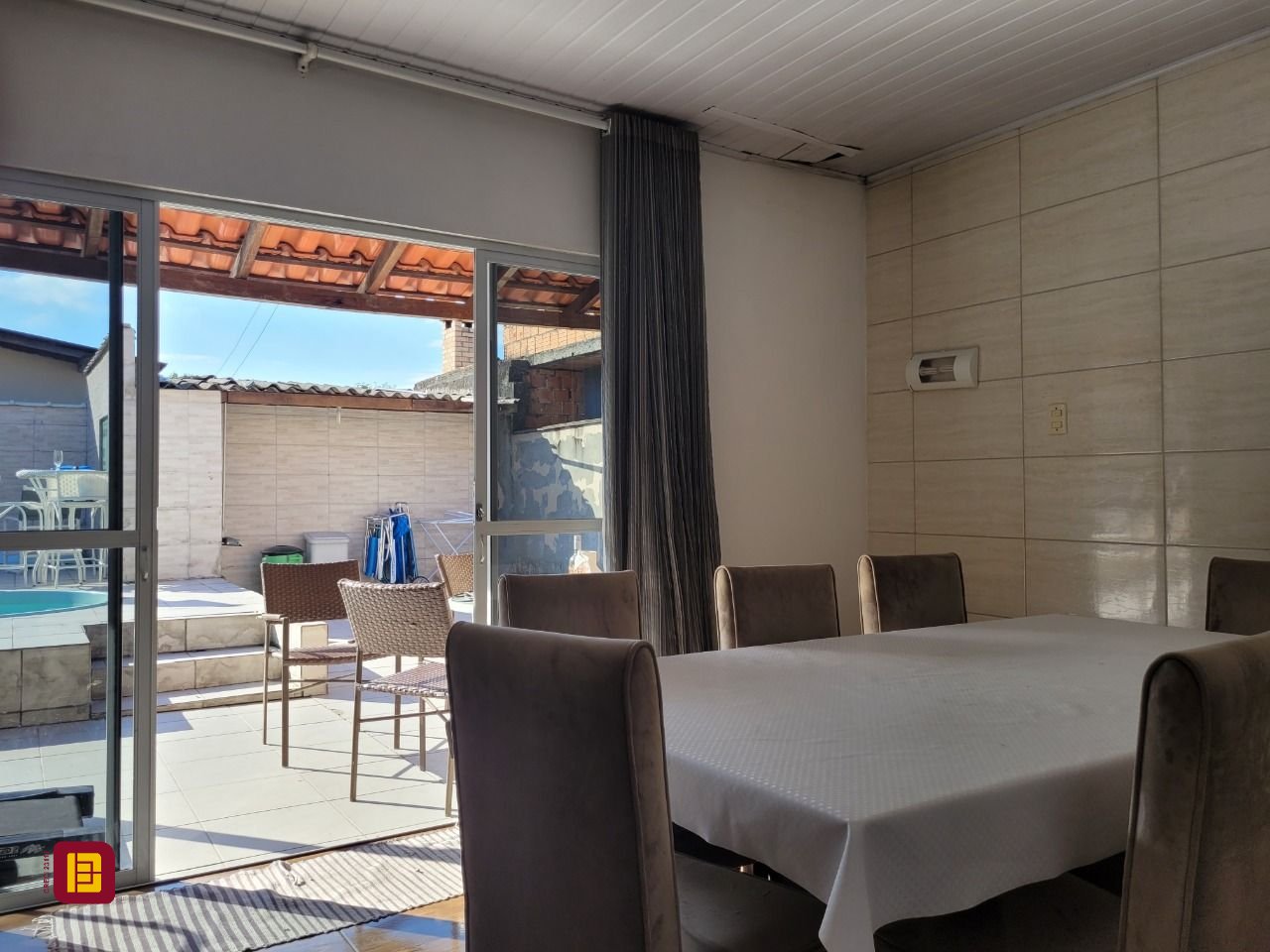 Casa com 160m², 3 quartos, 1 garagem, no bairro Serraria em São José