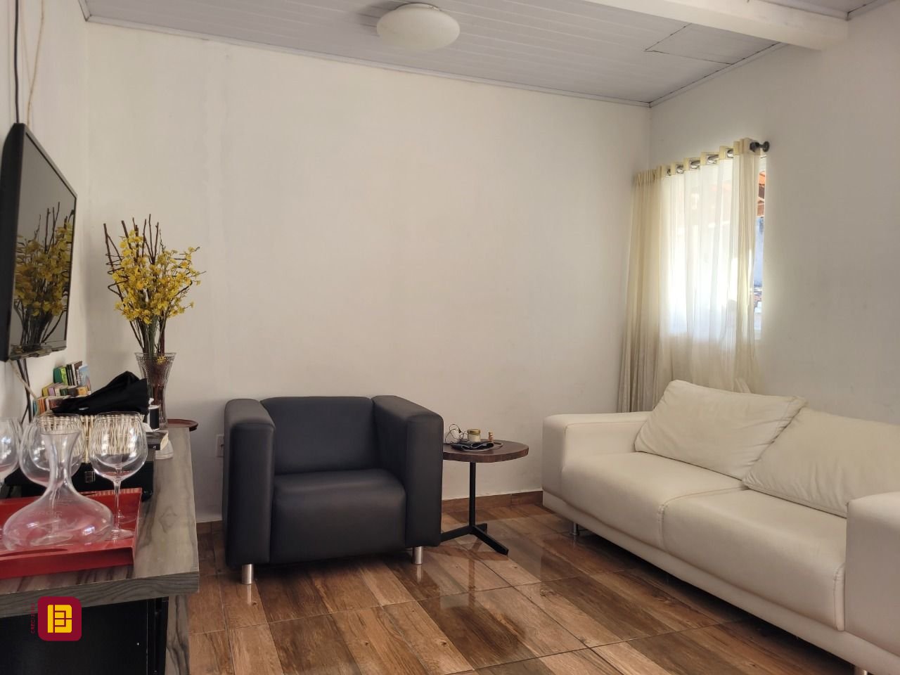 Casa com 160m², 3 quartos, 1 garagem, no bairro Serraria em São José