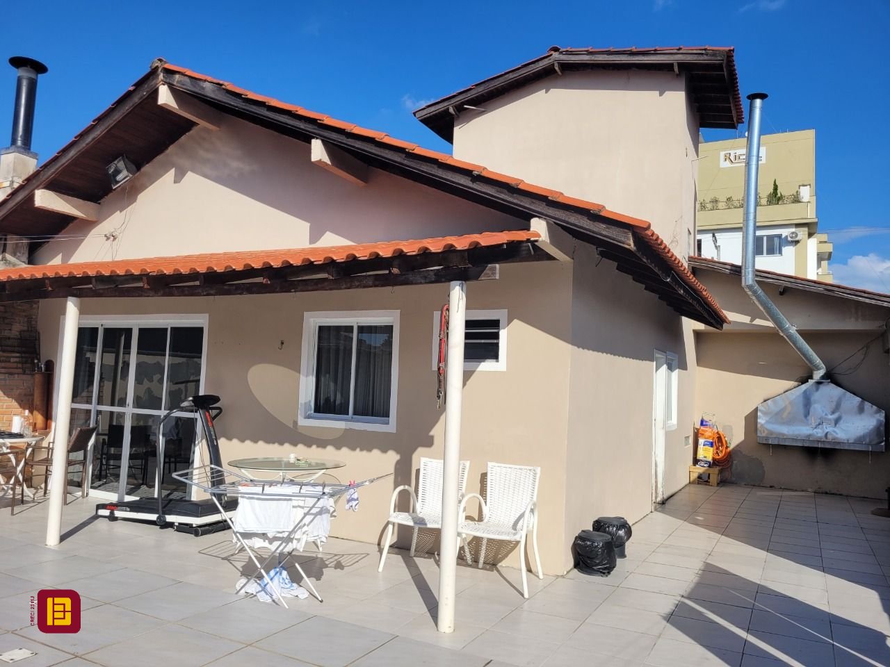 Casa com 160m², 3 quartos, 1 garagem, no bairro Serraria em São José