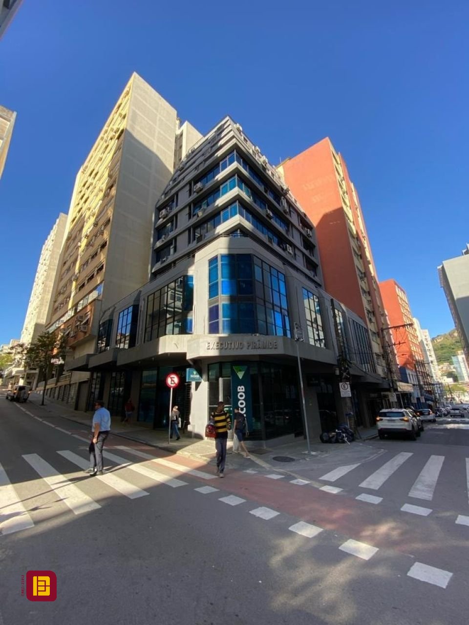 Sala com 43m², no bairro Centro em Florianópolis