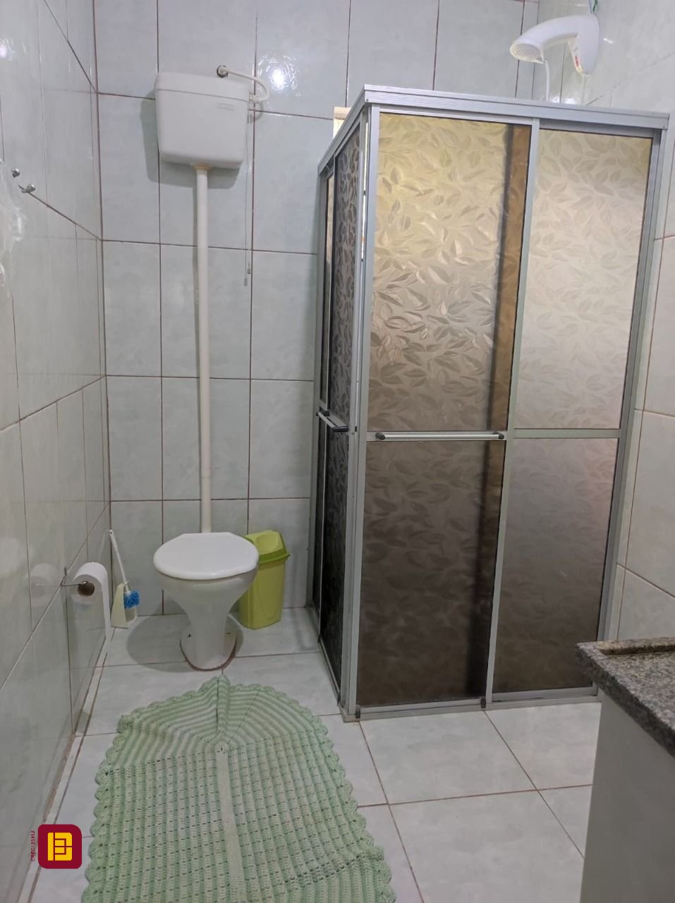 Sítio com 200m², 3 quartos (sendo 1 suíte), 2 garagens, no bairro Sorocaba de Dentro em Biguaçu