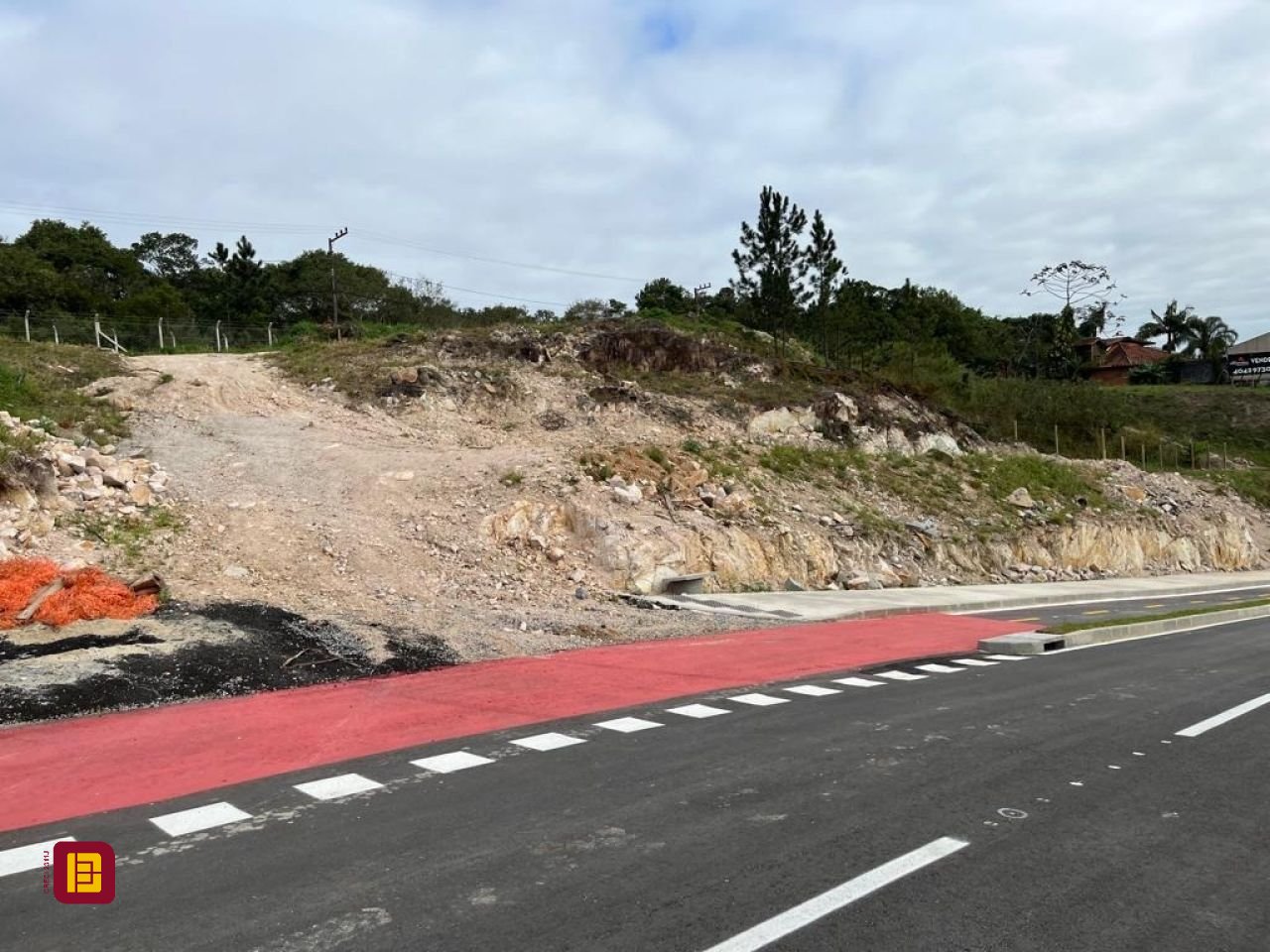 Terreno com 3069m², no bairro Itacorubi em Florianópolis