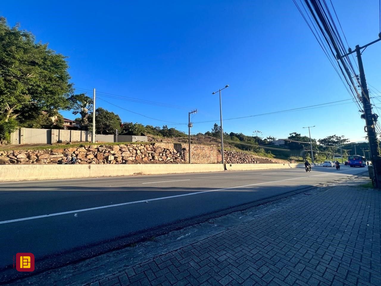 Terreno com 3069m², no bairro Itacorubi em Florianópolis