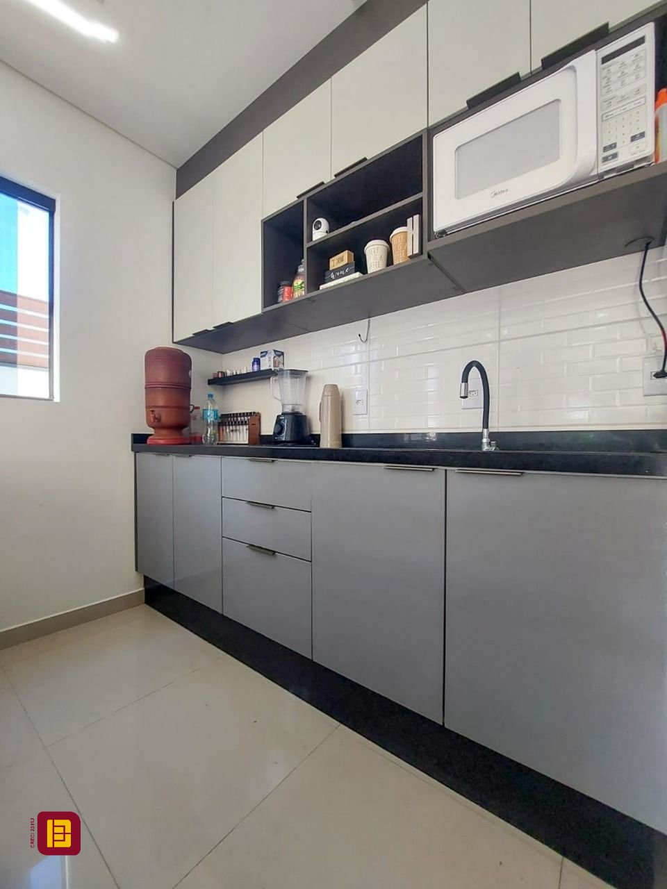 Casa com 133m², 5 quartos (sendo 2 suítes), 3 garagens, no bairro Rio Vermelho em Florianópolis