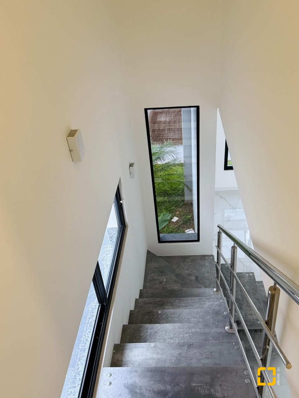 Casa com 110m², 3 quartos (sendo 1 suíte), 2 garagens, no bairro Sertão do Maruim em São José