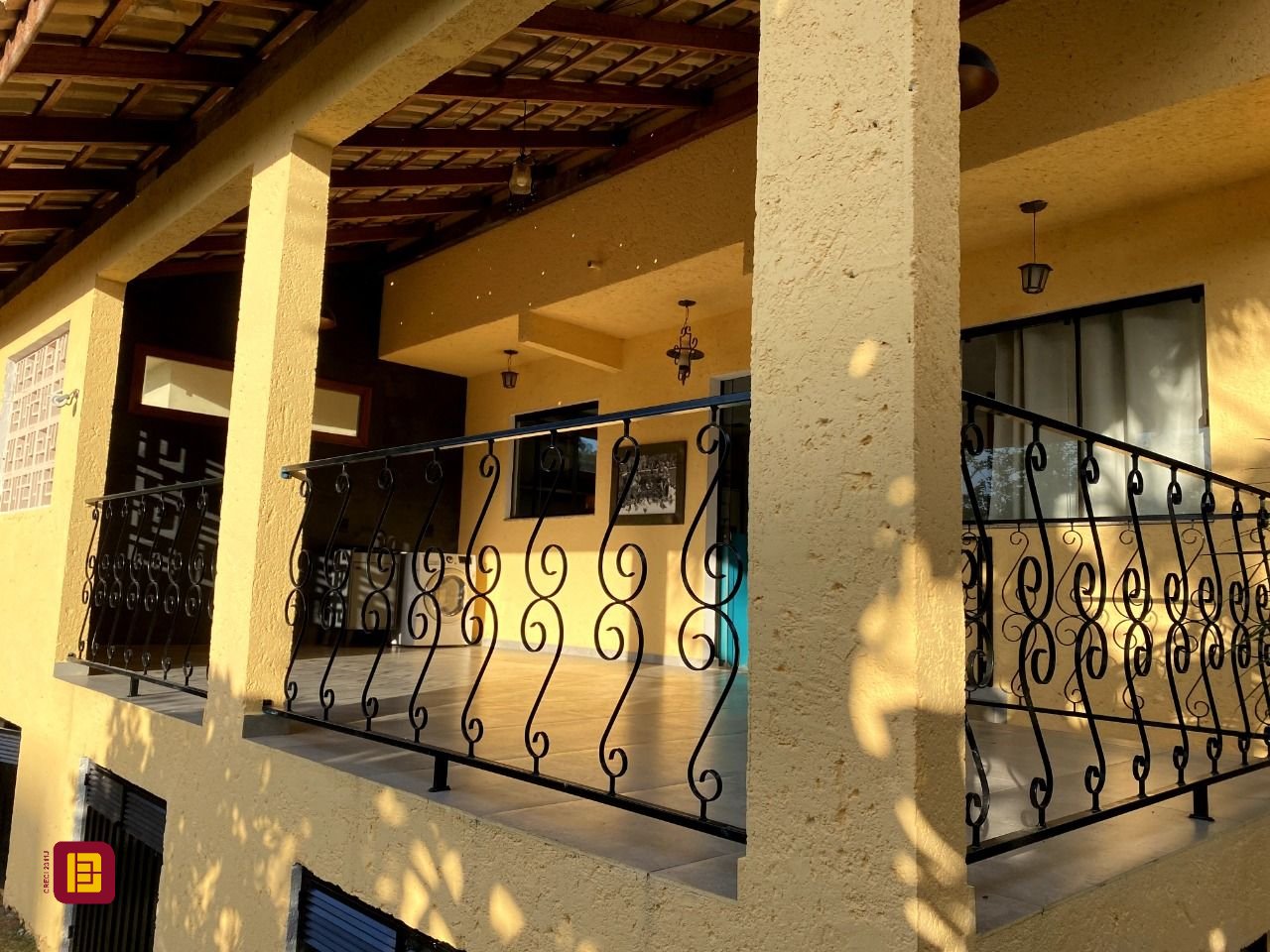 Casa com 189m², 4 quartos, 3 garagens, no bairro Campeche Leste em Florianópolis