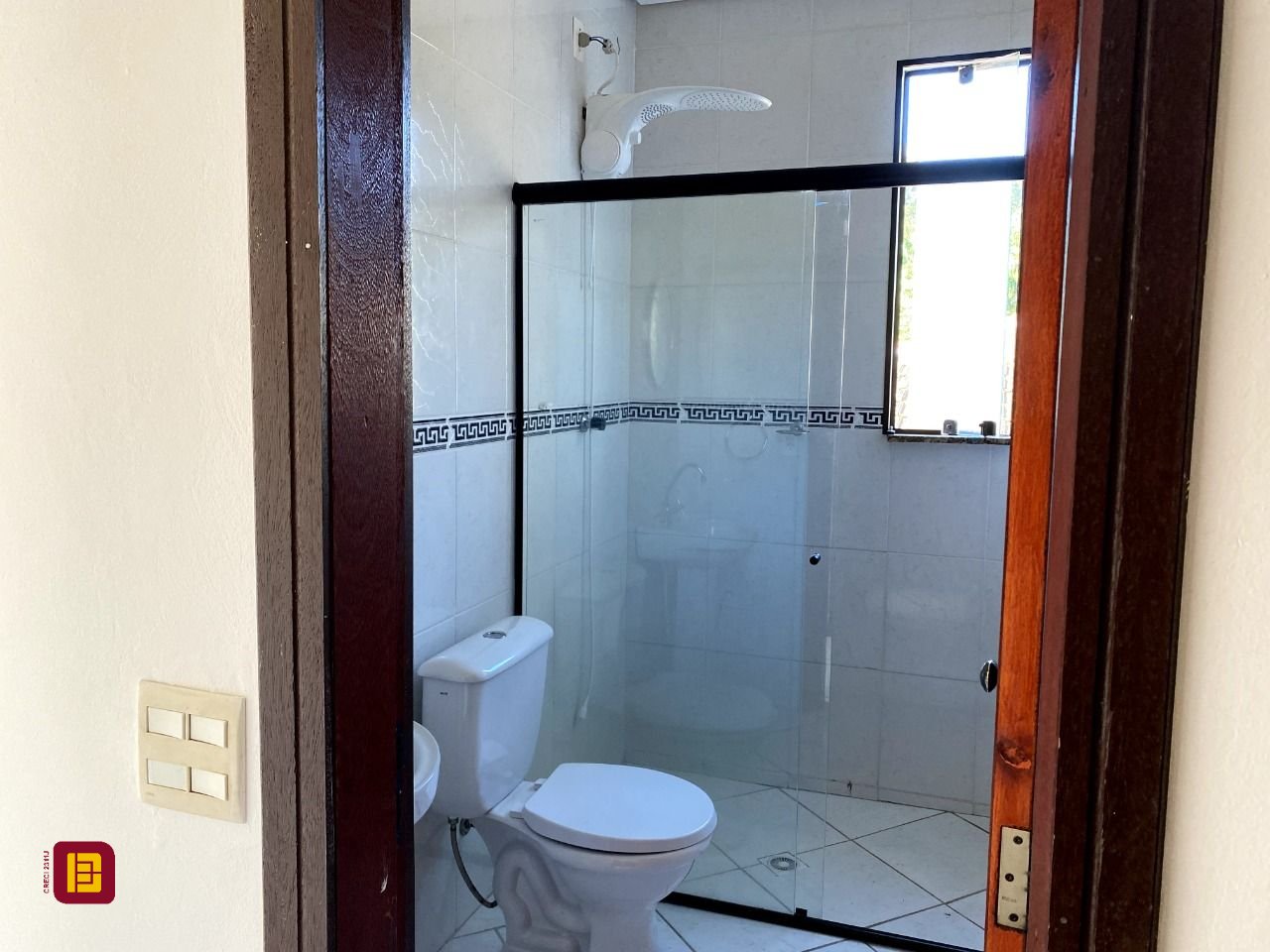 Casa com 189m², 4 quartos, 3 garagens, no bairro Campeche Leste em Florianópolis