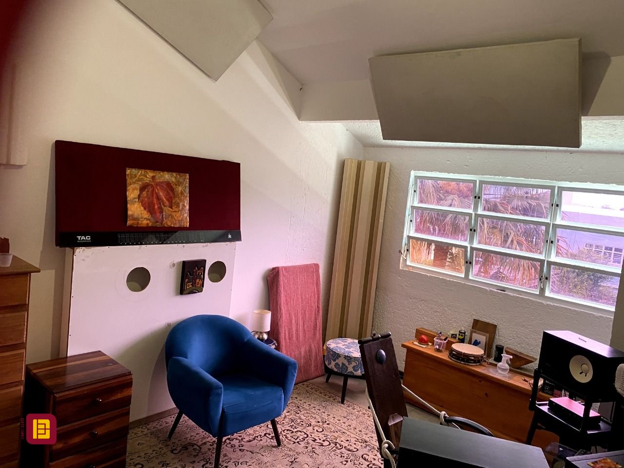 Casa com 189m², 4 quartos, 3 garagens, no bairro Campeche Leste em Florianópolis