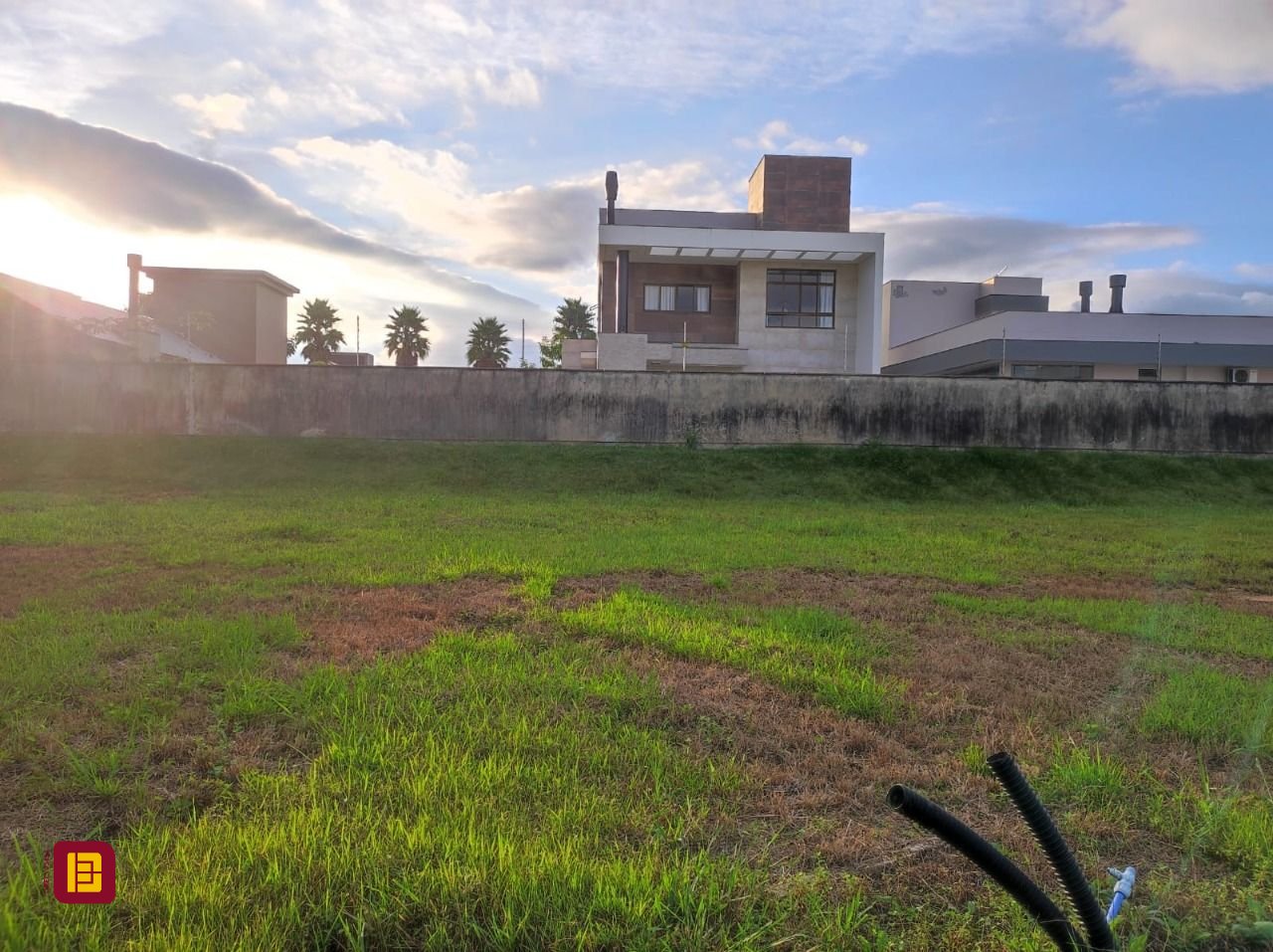 Terreno com 150m², no bairro Beira Rio em Biguaçu