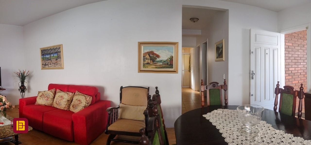 Casa com 127m², 3 quartos, 3 garagens, no bairro Canasvieiras em Florianópolis