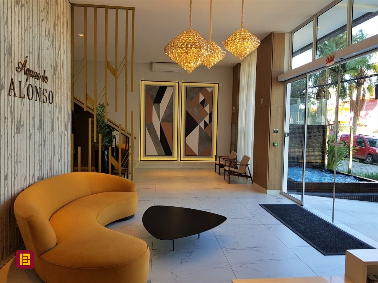 Apartamento com 92m², 4 quartos (sendo 1 suíte), 2 garagens, no bairro Kobrasol em São José