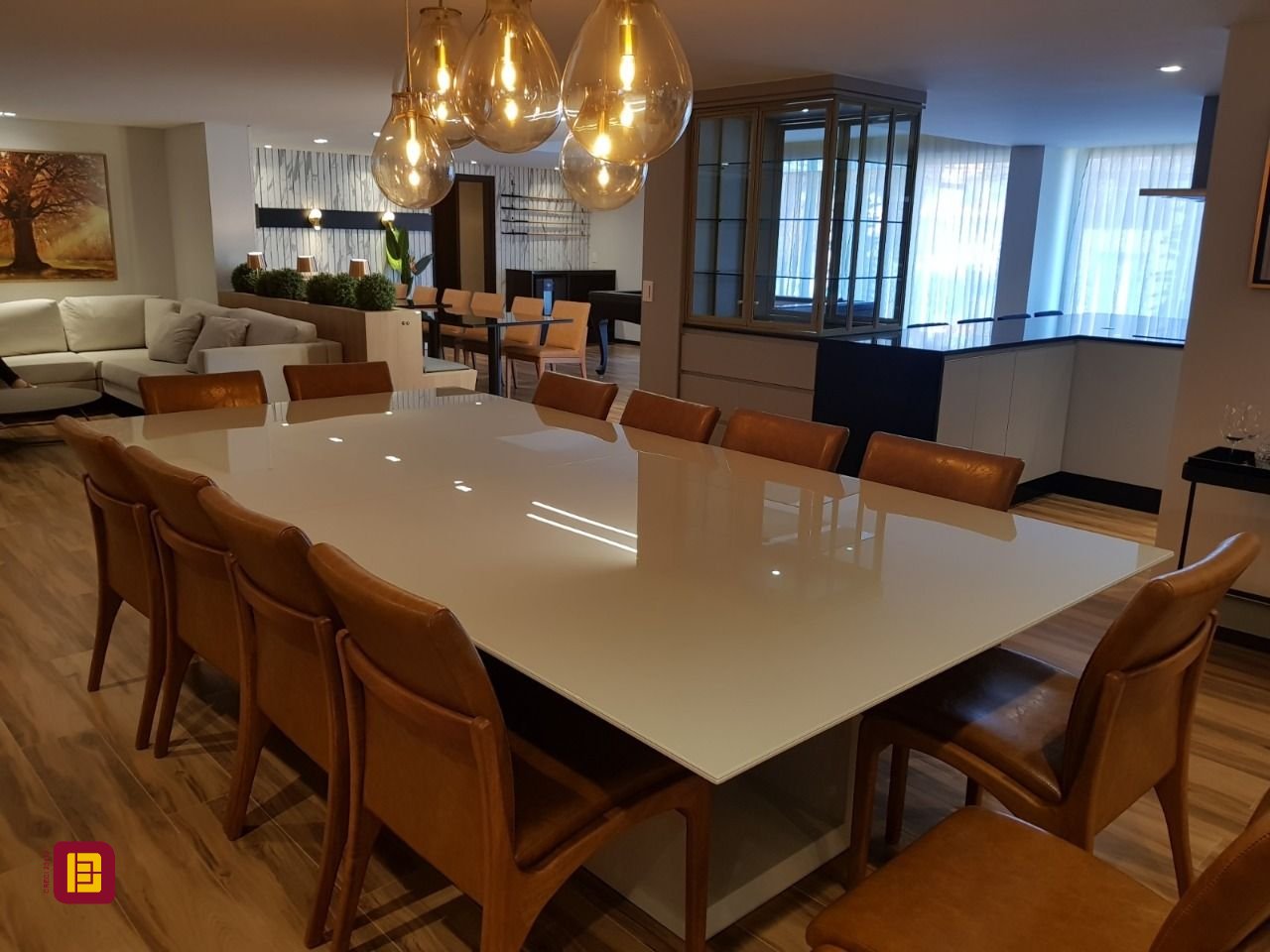 Apartamento com 92m², 4 quartos (sendo 1 suíte), 2 garagens, no bairro Kobrasol em São José