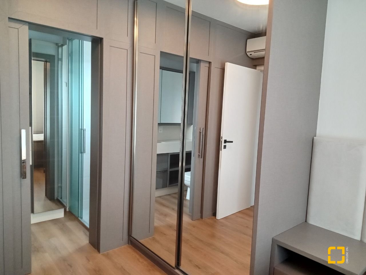 Apartamento com 92m², 4 quartos (sendo 1 suíte), 2 garagens, no bairro Kobrasol em São José