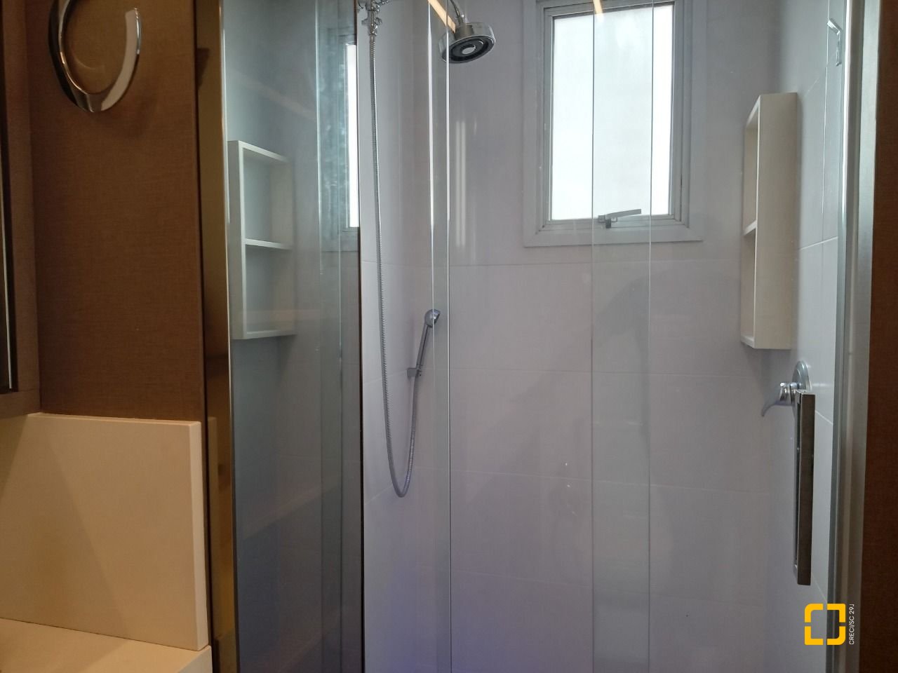 Apartamento com 92m², 4 quartos (sendo 1 suíte), 2 garagens, no bairro Kobrasol em São José