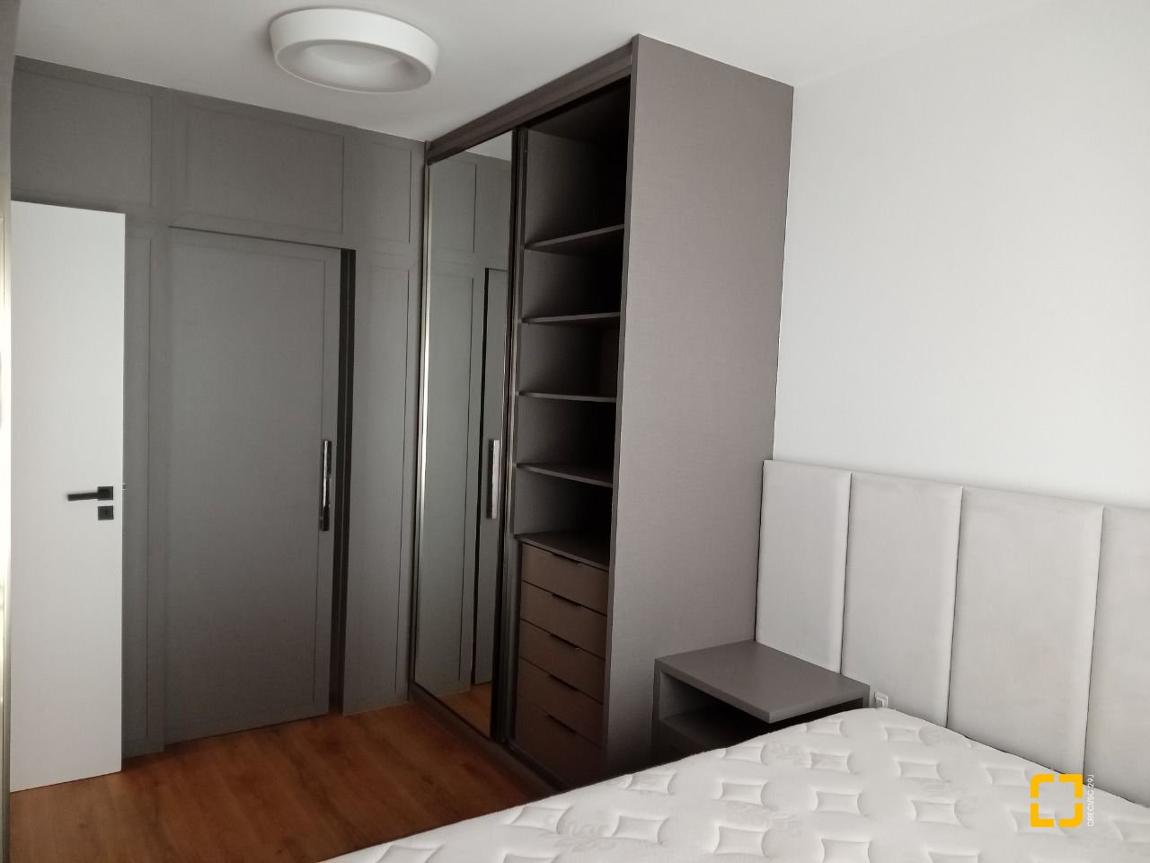 Apartamento com 92m², 4 quartos (sendo 1 suíte), 2 garagens, no bairro Kobrasol em São José
