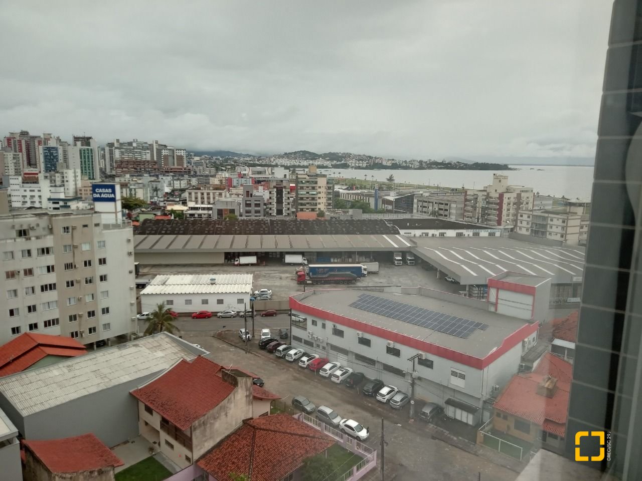 Apartamento com 92m², 4 quartos (sendo 1 suíte), 2 garagens, no bairro Kobrasol em São José
