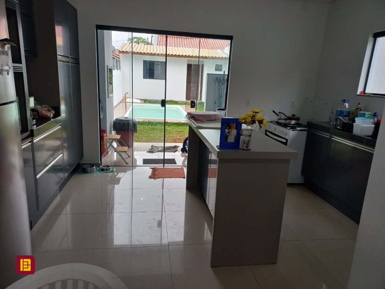 Casa com 105m², 4 quartos (sendo 2 suítes), 1 garagem, no bairro Rio Vermelho em Florianópolis