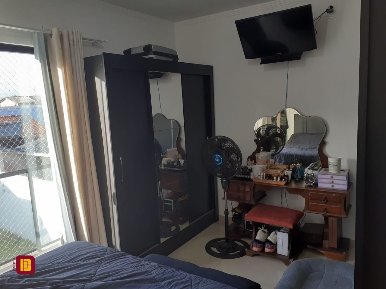Casa com 105m², 4 quartos (sendo 2 suítes), 1 garagem, no bairro Rio Vermelho em Florianópolis