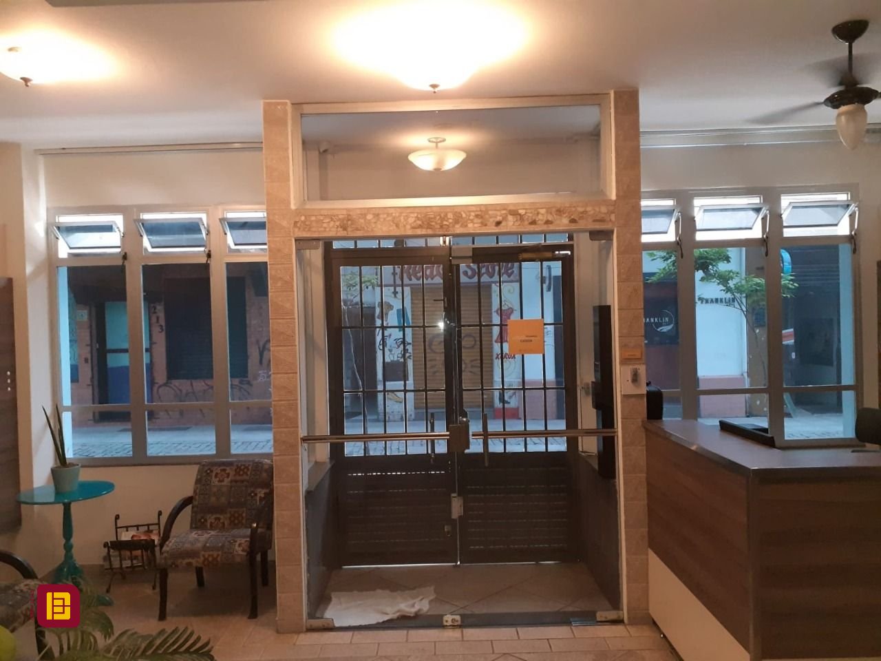 Apartamento com 72m², 2 quartos, no bairro Centro em Florianópolis