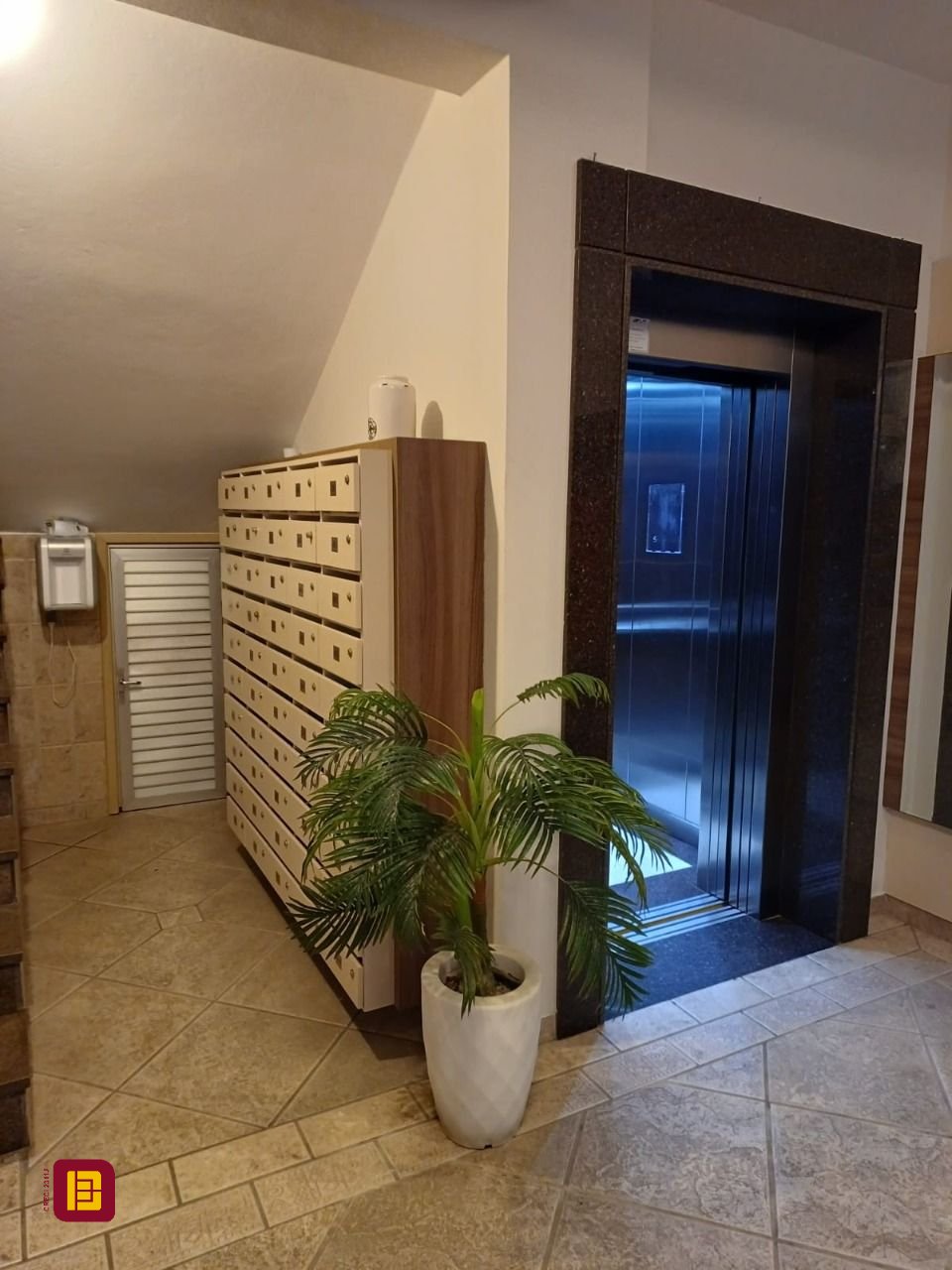 Apartamento com 72m², 2 quartos, no bairro Centro em Florianópolis