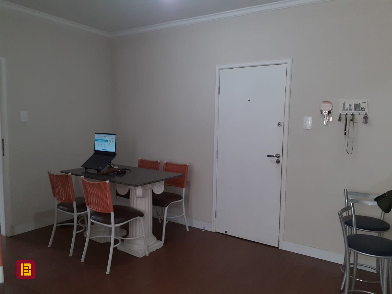 Apartamento com 72m², 2 quartos, no bairro Centro em Florianópolis