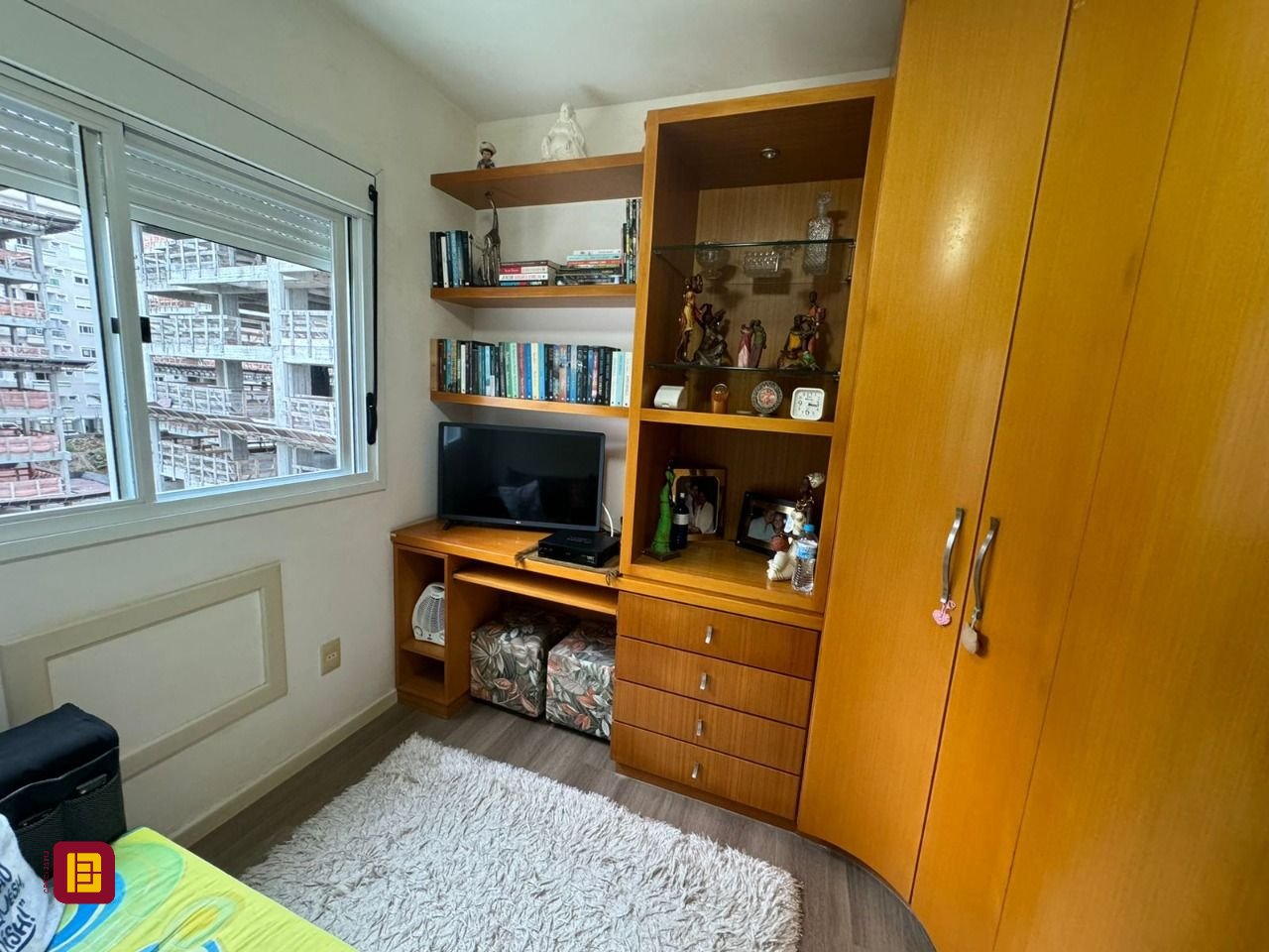 Cobertura com 182m², 3 quartos (sendo 1 suíte), 2 garagens, no bairro Córrego Grande em Florianópolis